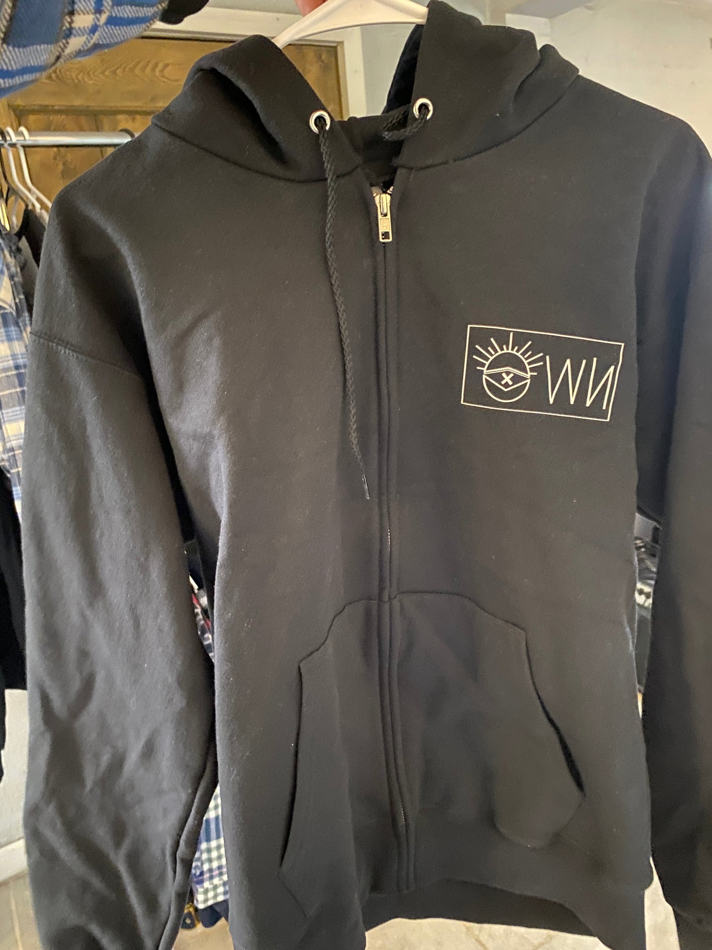 🔥 Eat The Rich 🐻 - Hoodie